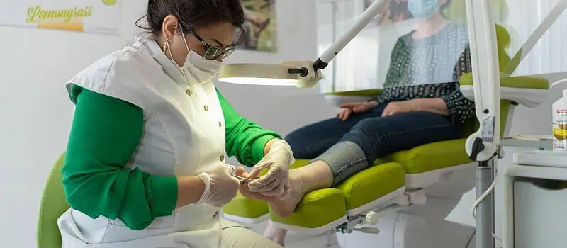 Gabinet podologiczny Ruda Śląska – nowoczesna pomoc dla Twoich stóp